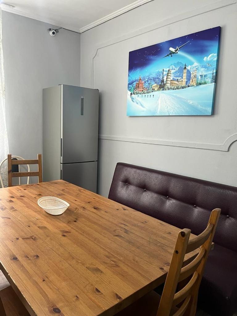 Hostel64 Ałma Ata Zewnętrze zdjęcie