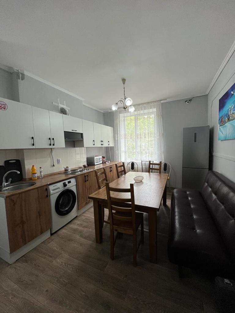 Hostel64 Ałma Ata Zewnętrze zdjęcie
