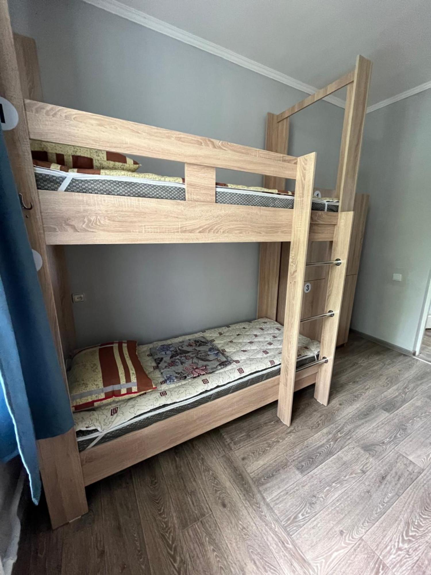 Hostel64 Ałma Ata Zewnętrze zdjęcie