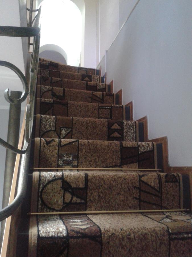 Hostel64 Ałma Ata Zewnętrze zdjęcie